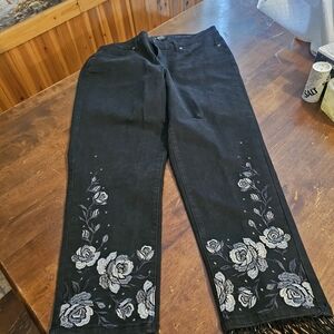 New DG2 by Diane Gilman Embellished Fringe-Hem Cropped Jeans Black Size 14P